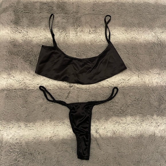 Skims Woven Shine Scrunchie Thong/ Cami Set - Picture 1 of 5
